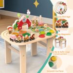Panoramica del tavolo attività in legno Montessori con giochi educativi multigioco.